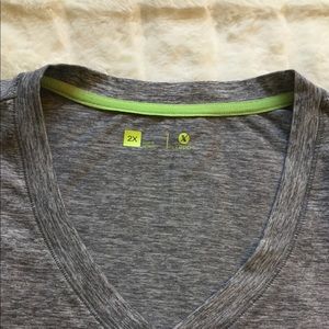 Xersion 2 x gray activewear top